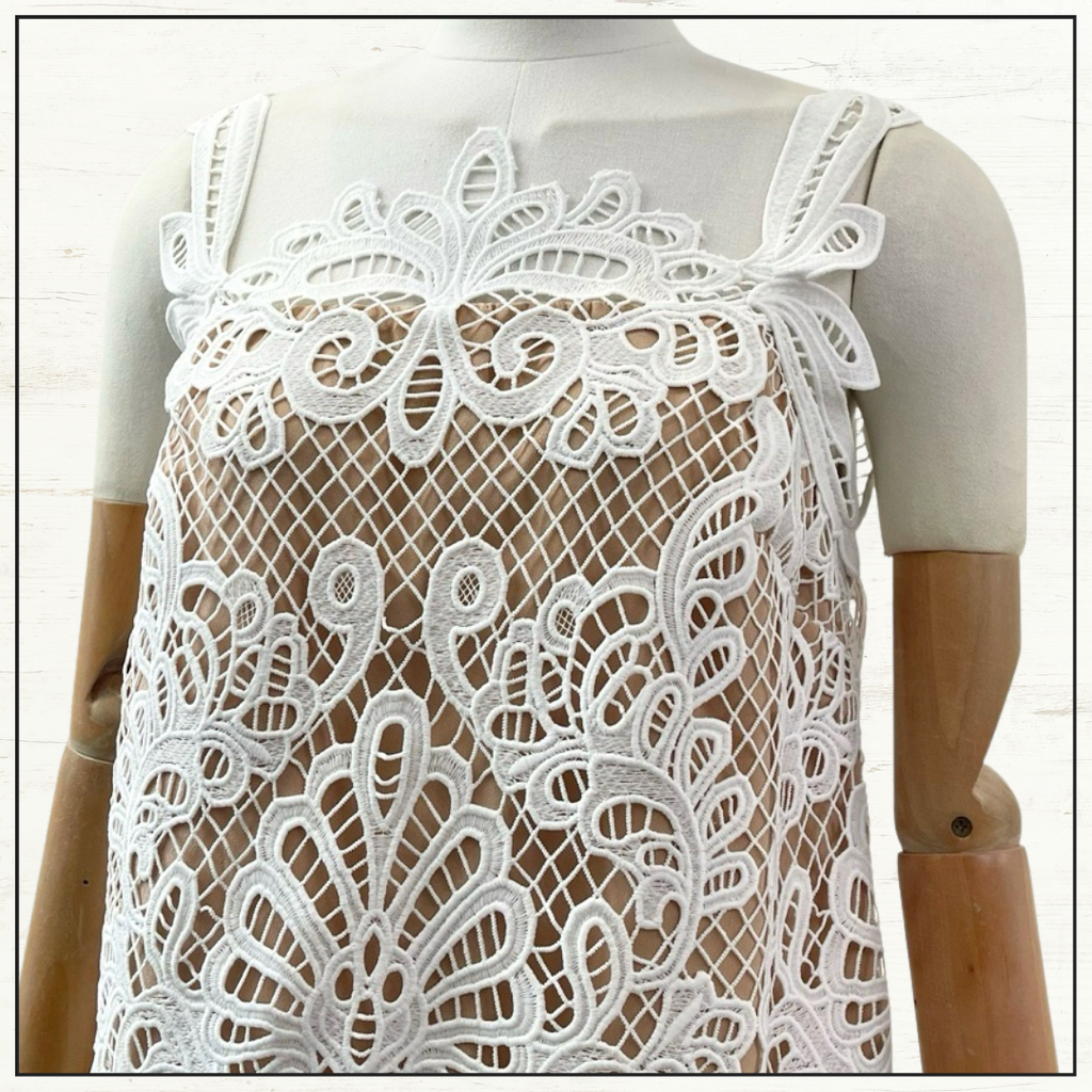 LACE MINI DRESS
