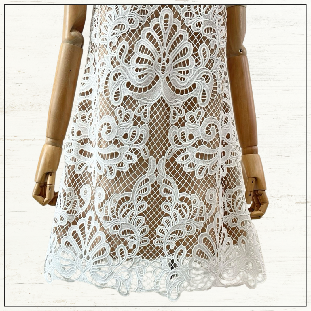 LACE MINI DRESS