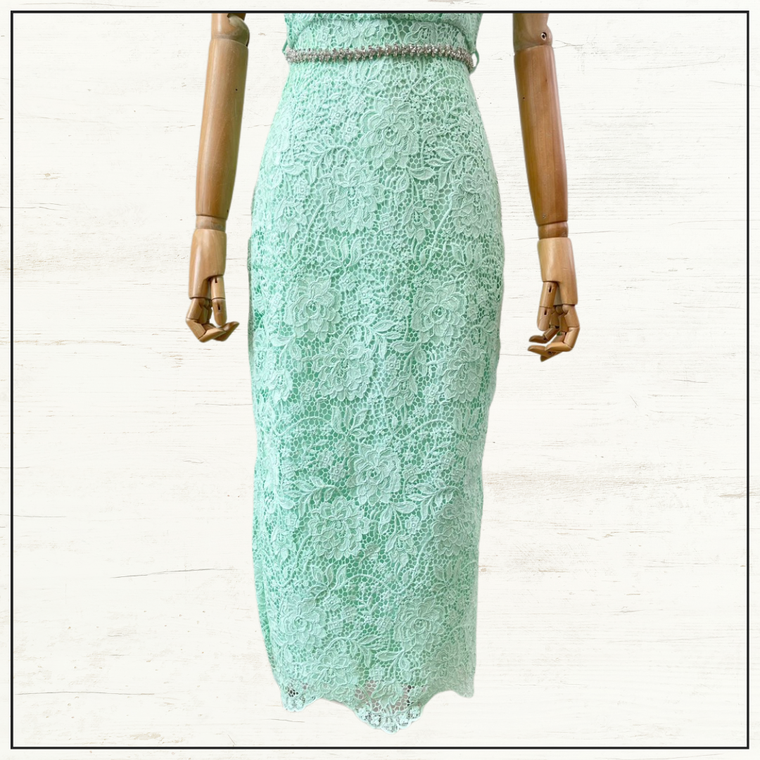 LACE MIDI DRESS