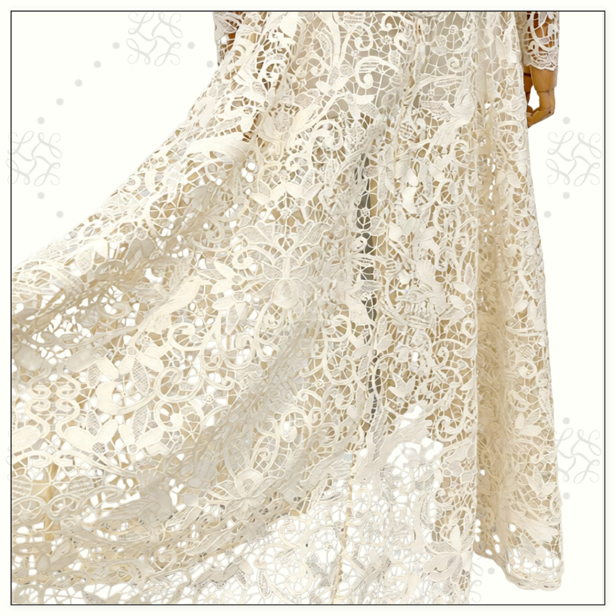 MEMENTO BIRD LACE DRESS