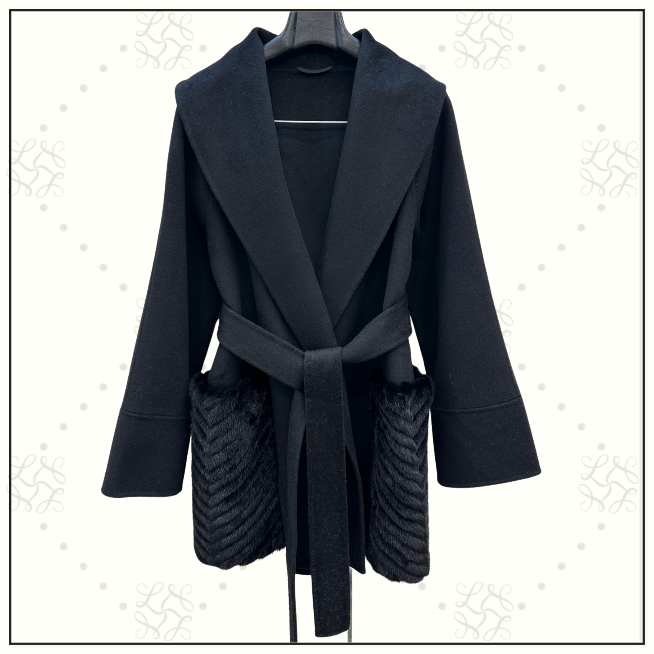 WOOL WRAP COAT WITH FUR POCKETS