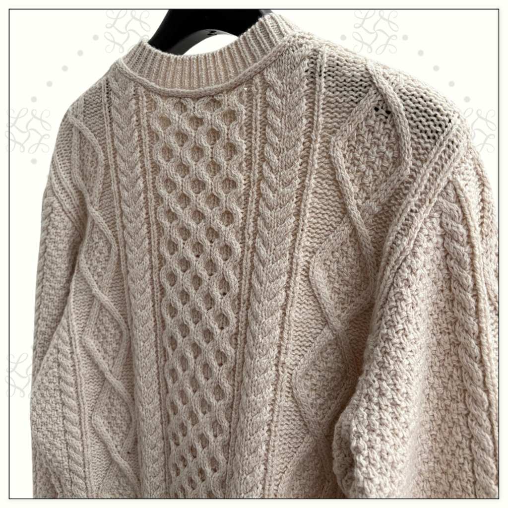 CASHMERE CABLE KNIT SWEATER