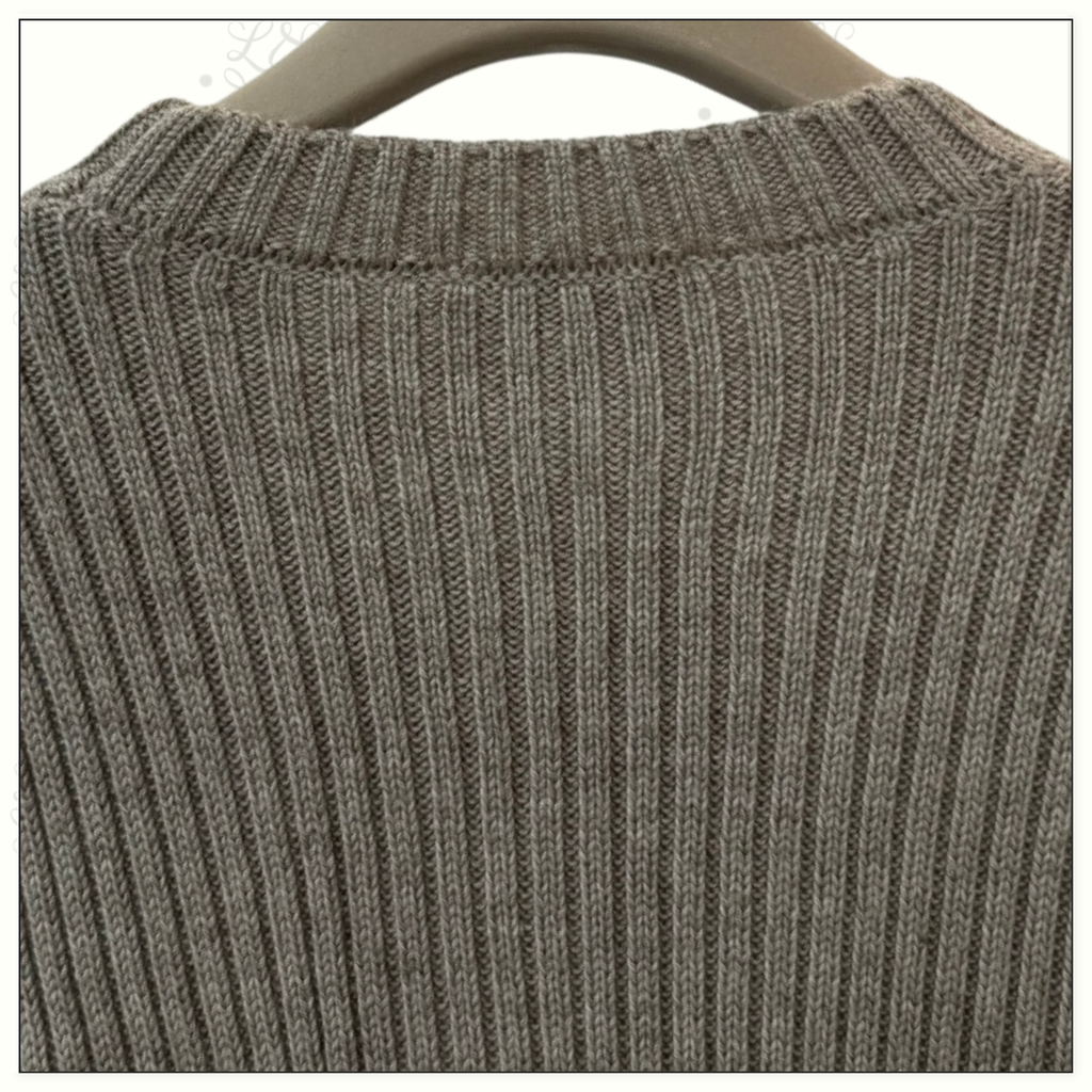 CASHMERE CREWNECK SWEATER