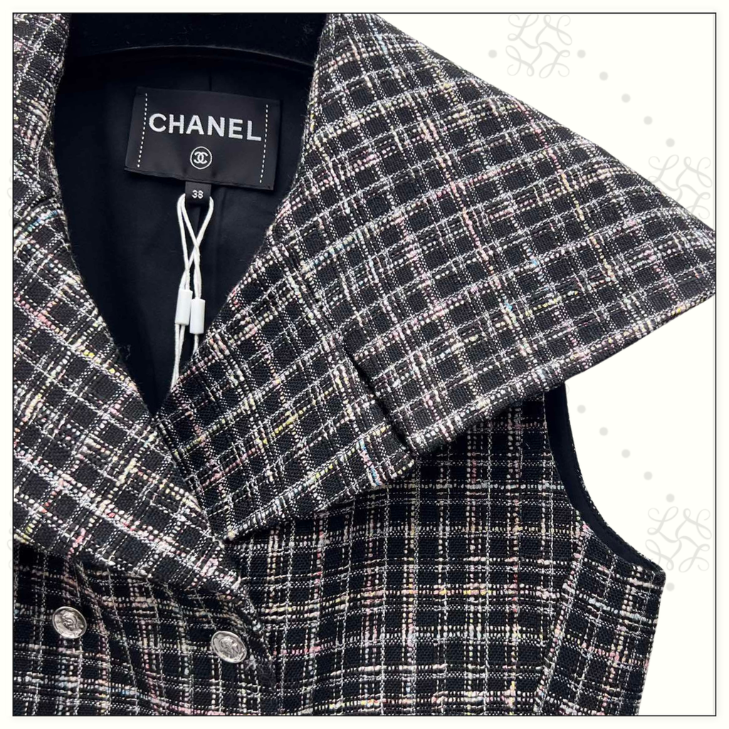 TWEED VEST  AND SKIRT