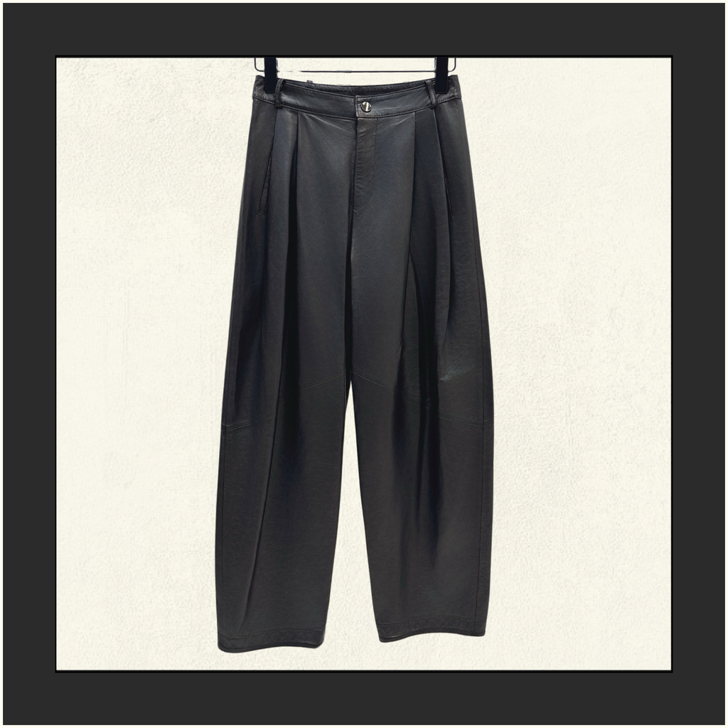 PLEATED BARREL LEG LAMBSKIN TROUSERS