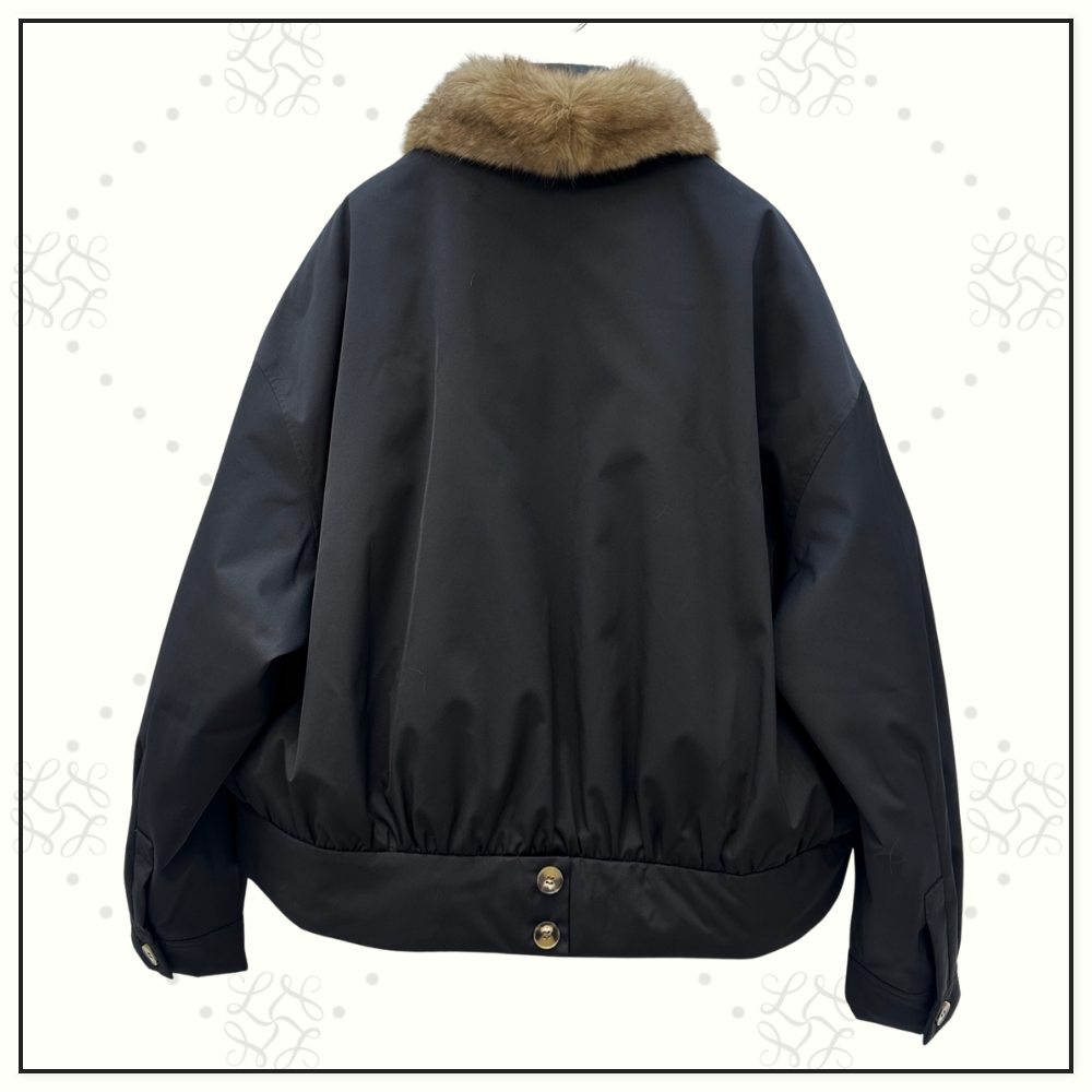 DOWN JACKET WITH FUR COLLAR