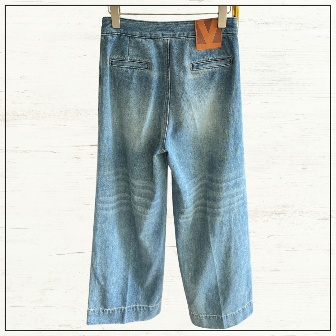 V LOGO WIDE LEG JEANS