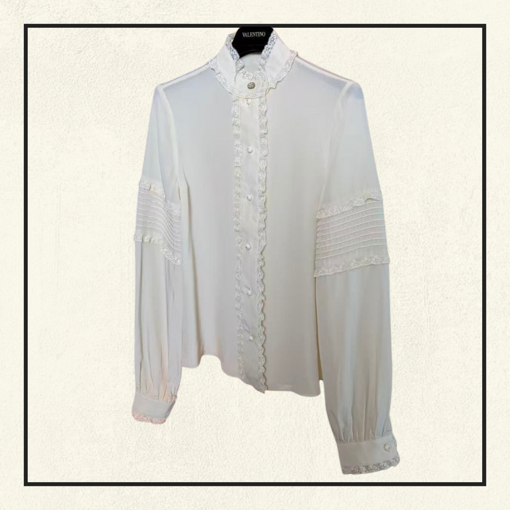LACE TRIMMED SILK CREPE BLOUSE