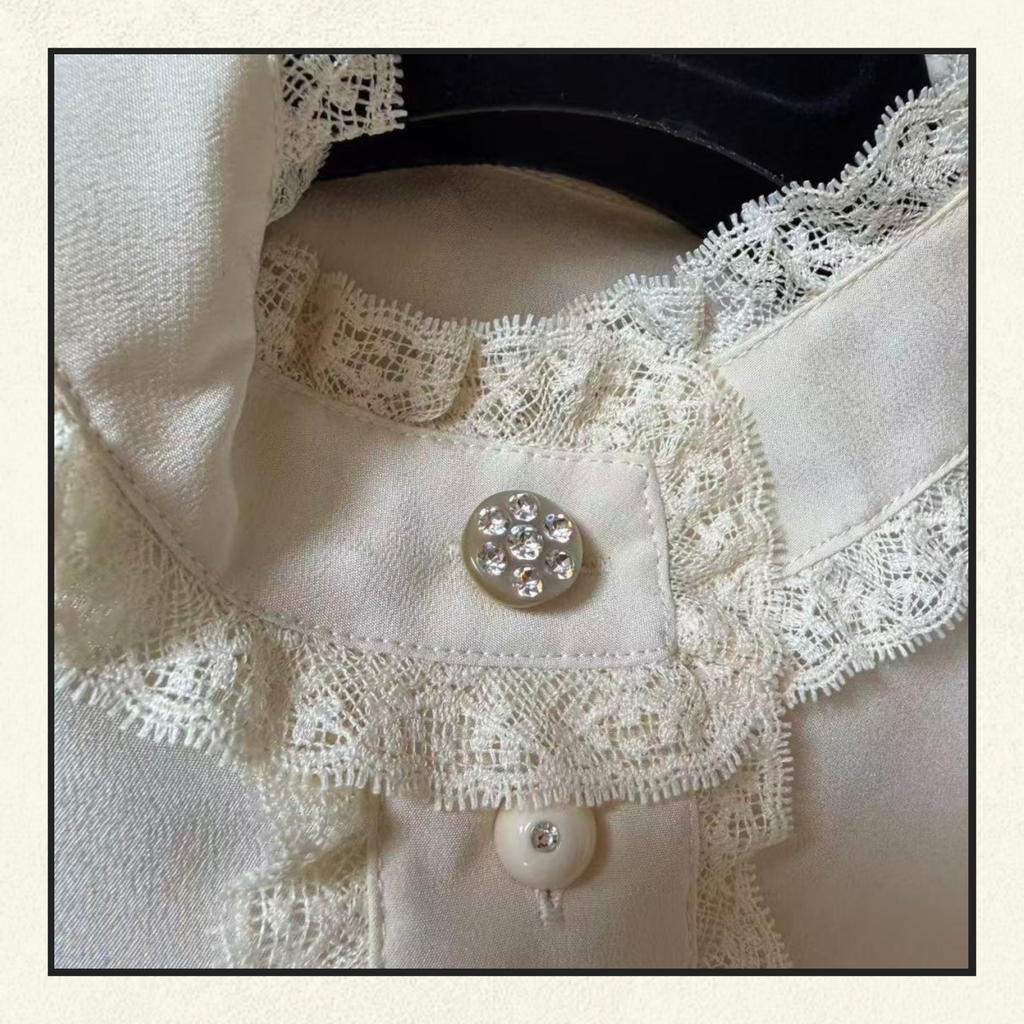 LACE TRIMMED SILK CREPE BLOUSE