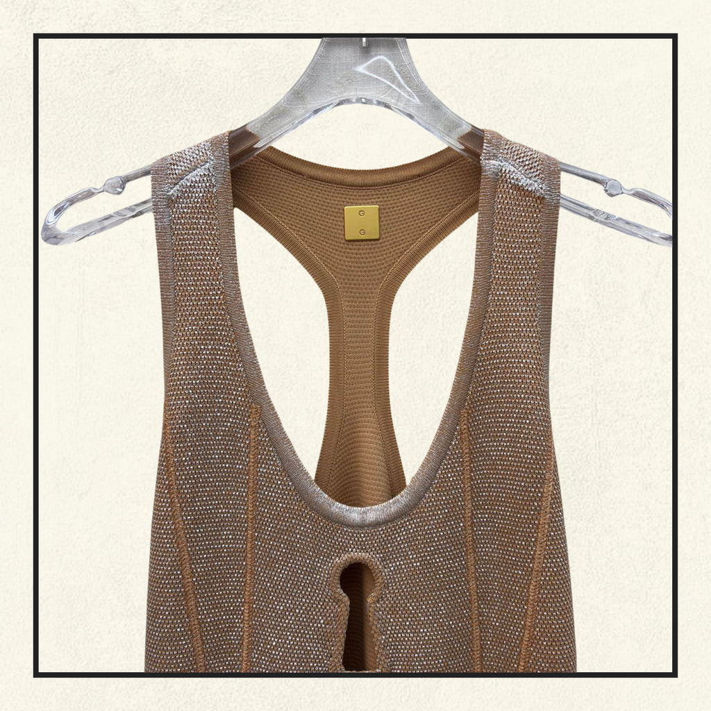 KNITTED KEYHOLE DRESS