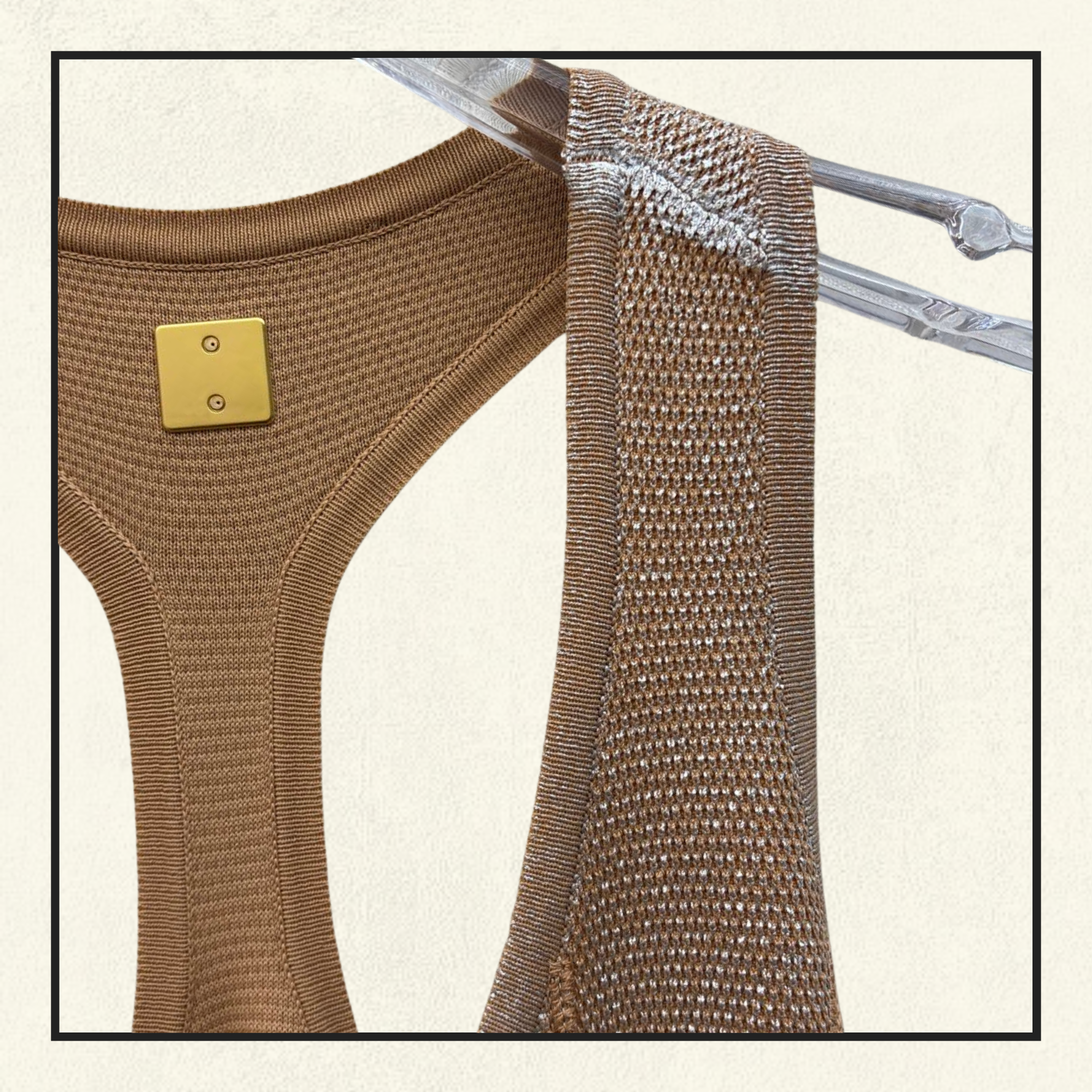 KNITTED KEYHOLE DRESS