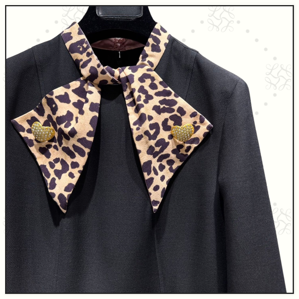 CREPE COUTURE BOW DETAIL MIDI DRESS