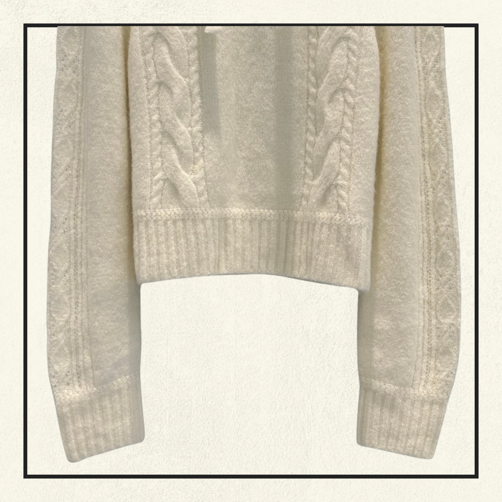 WOOL KNIT HOODIE