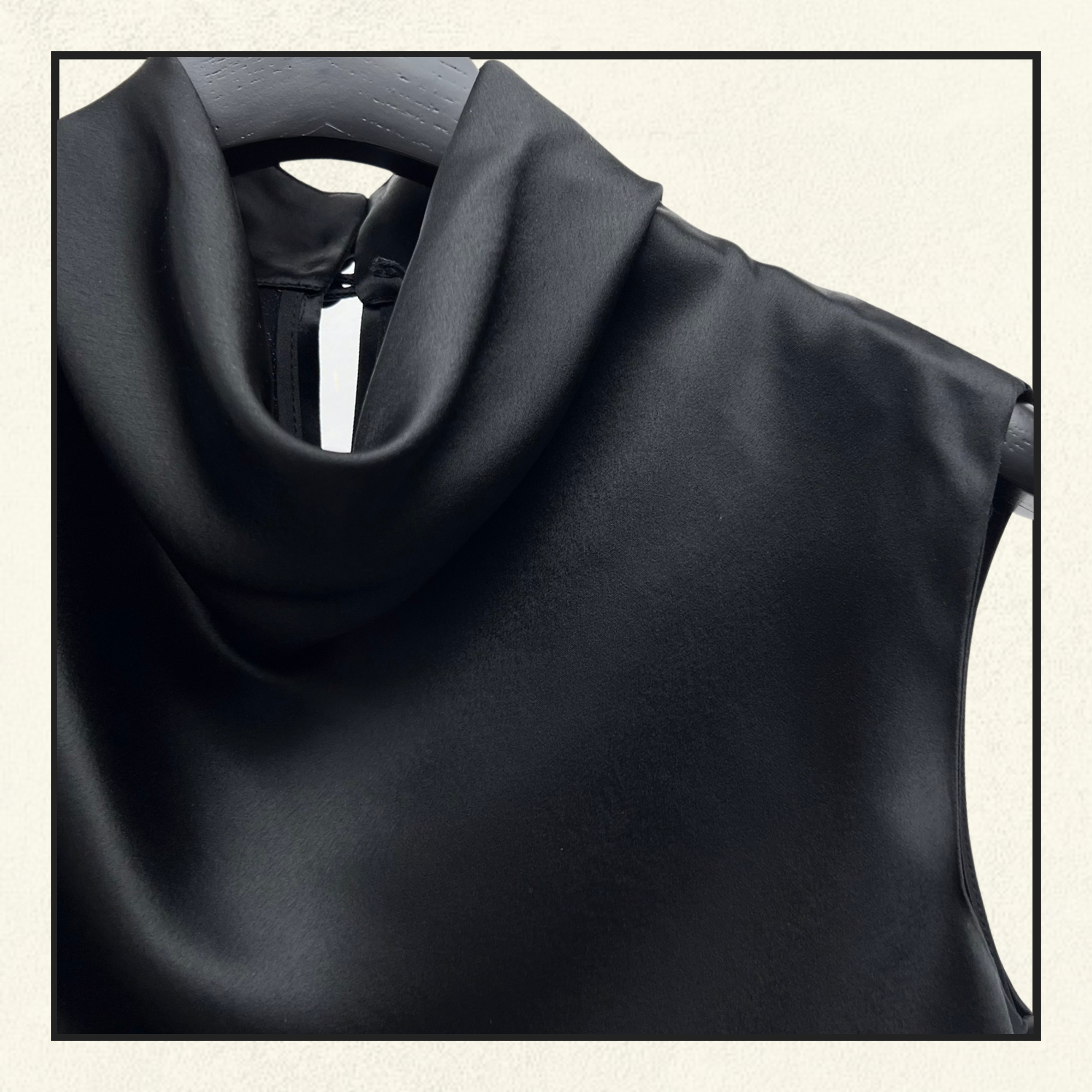 SATIN CROW NECK CROP & PENCIL SKIRT