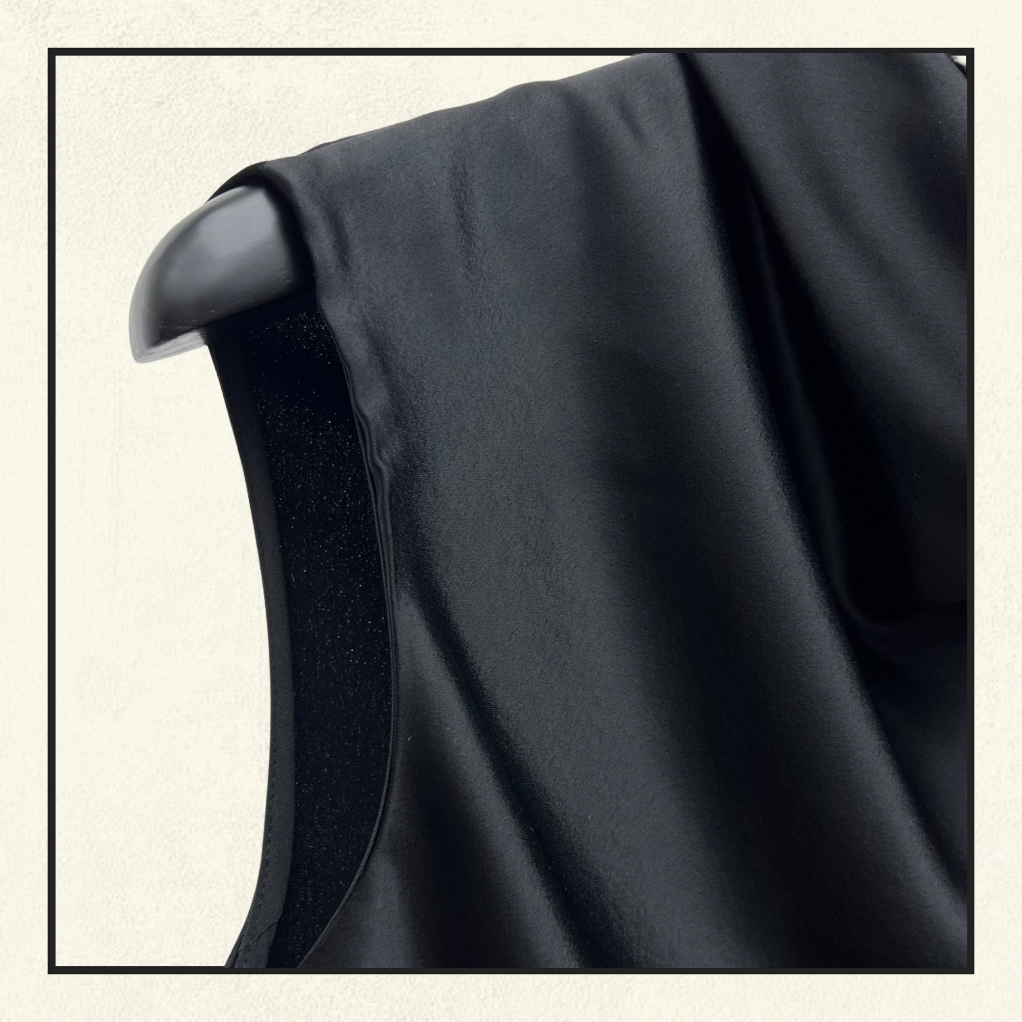 SATIN CROW NECK CROP & PENCIL SKIRT