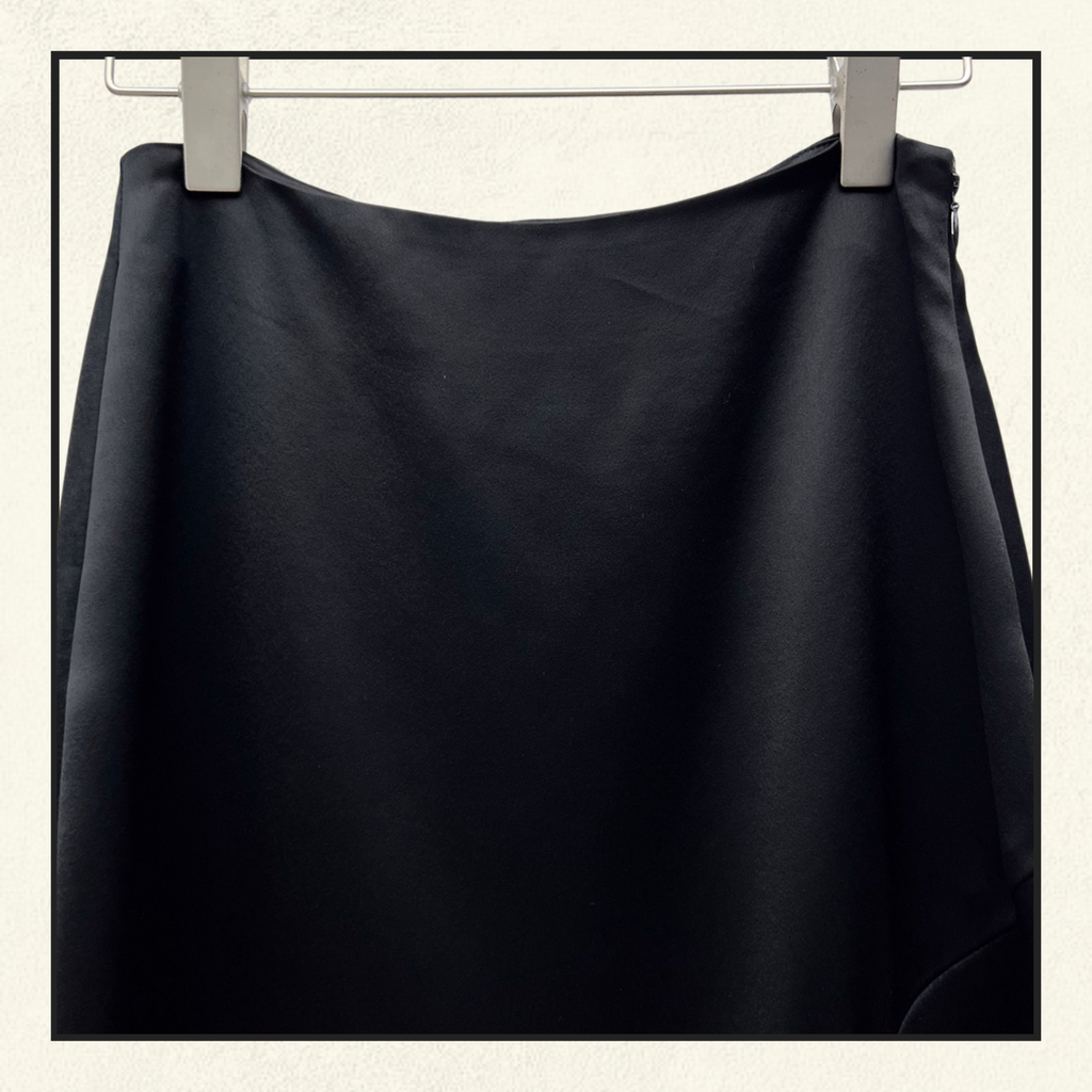 SATIN CROW NECK CROP & PENCIL SKIRT