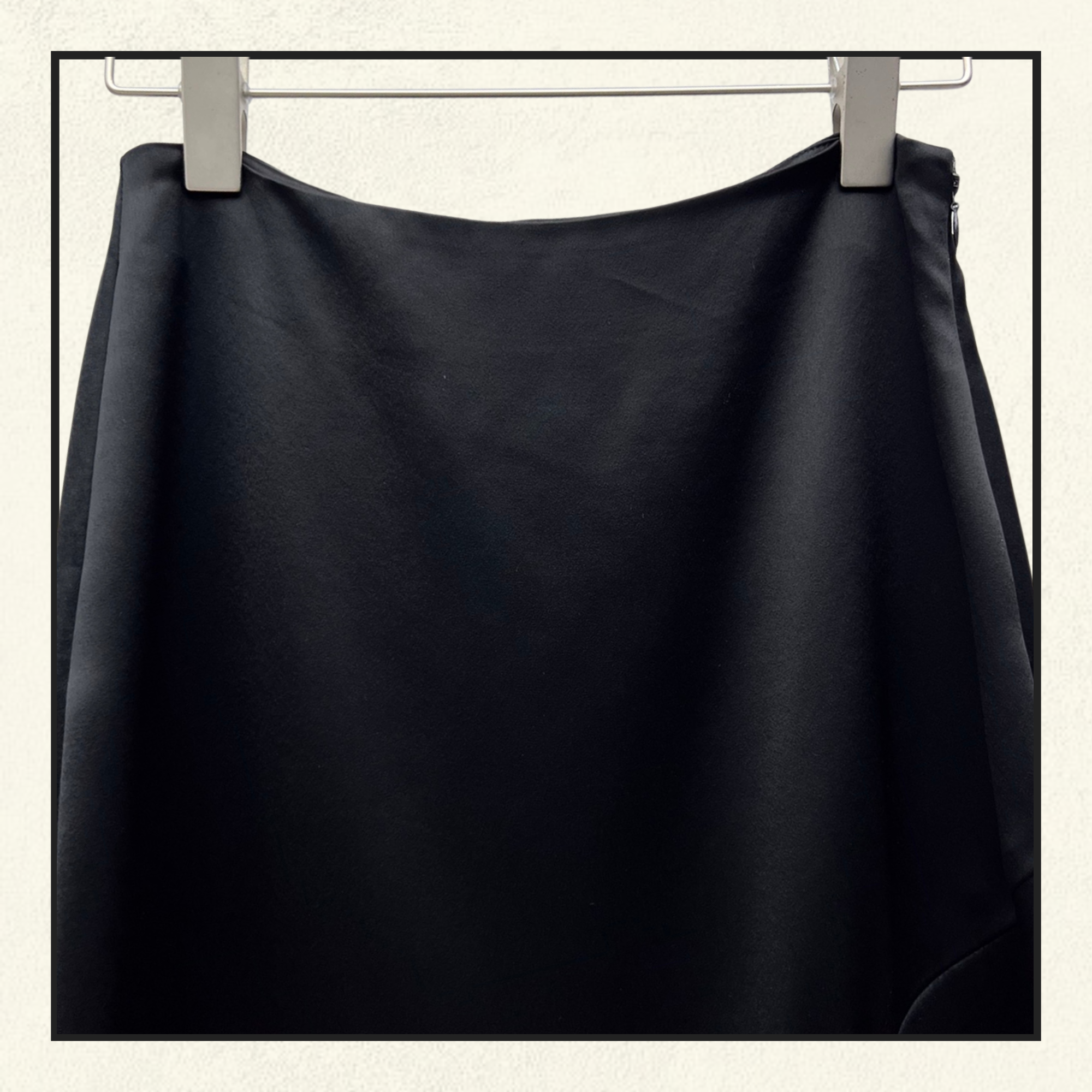 SATIN CROW NECK CROP & PENCIL SKIRT