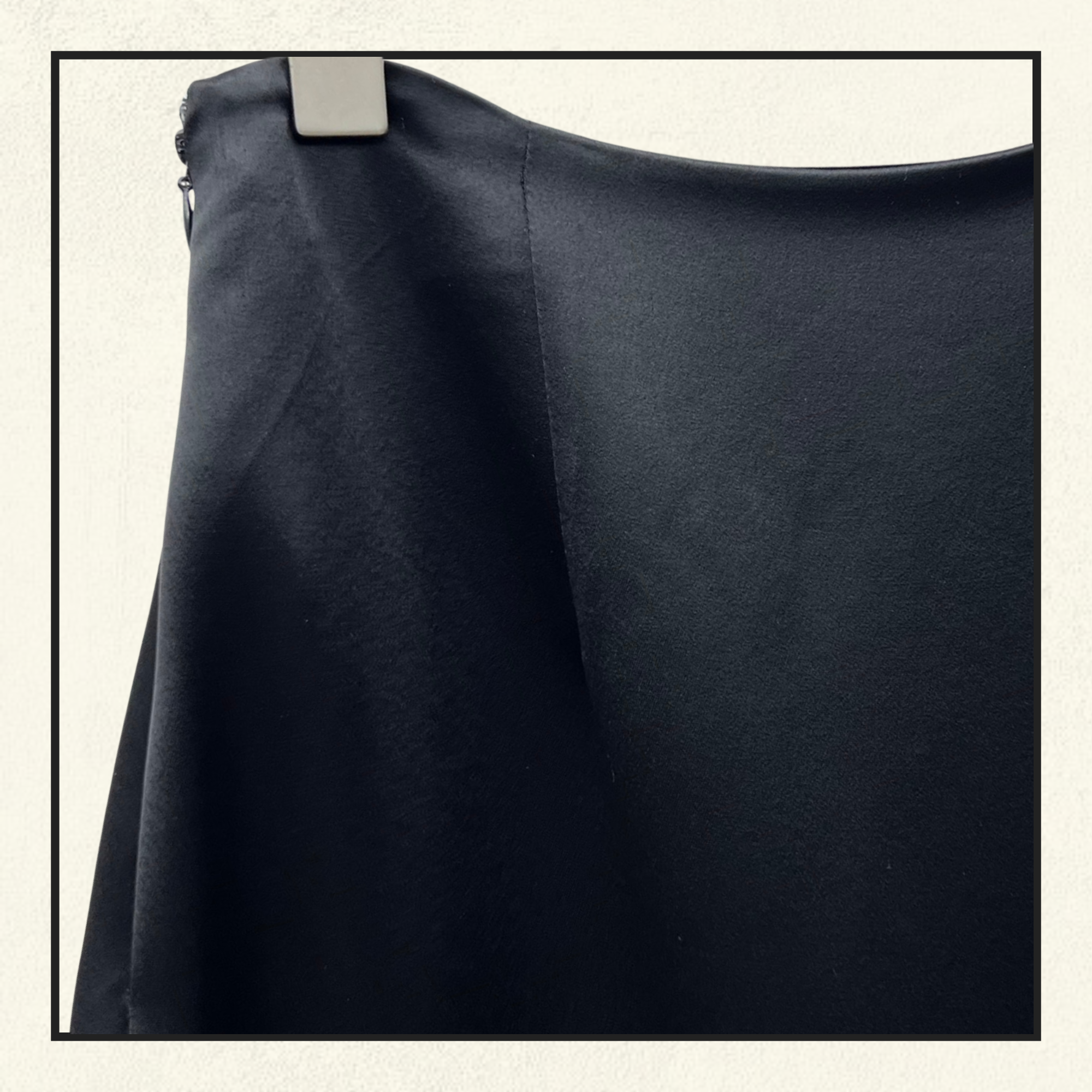 SATIN CROW NECK CROP & PENCIL SKIRT
