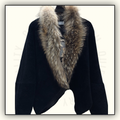 CASHMERE CAPE WITH FUR COLLAR