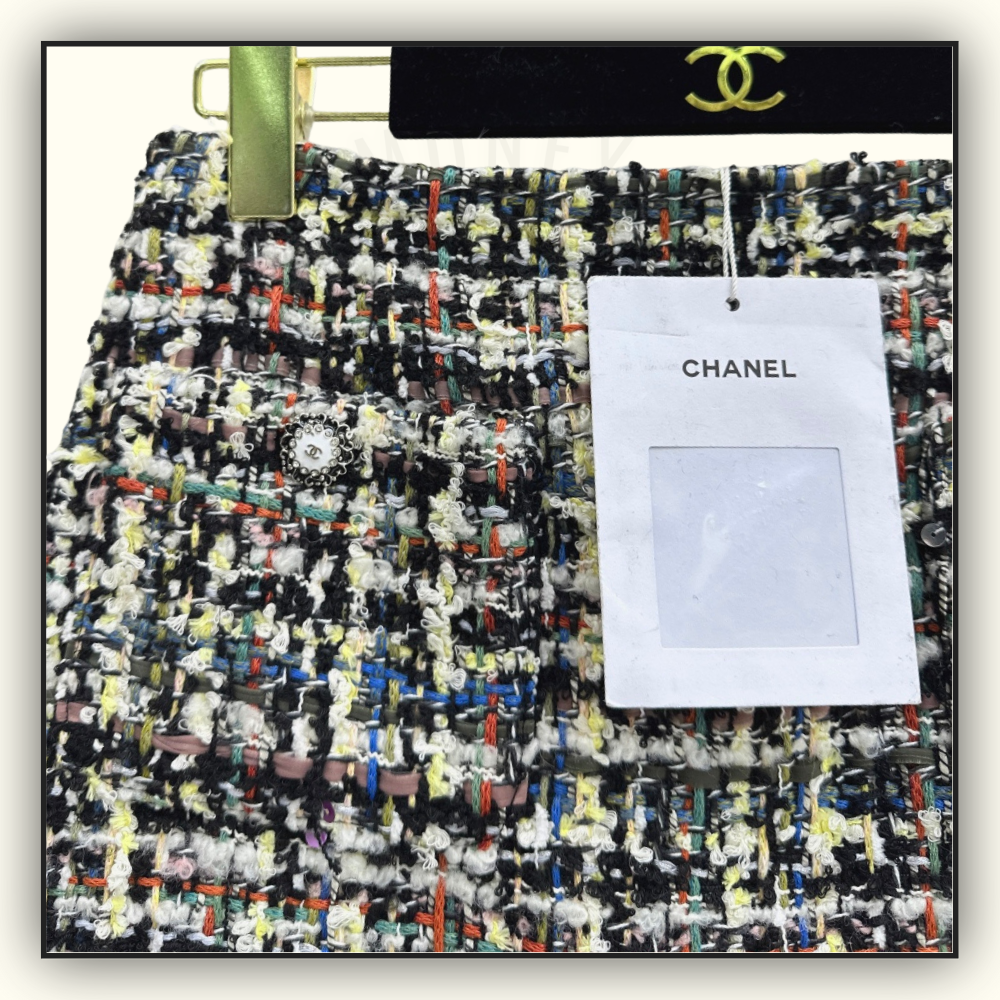 TWEED JACKET & MINI SKIRT