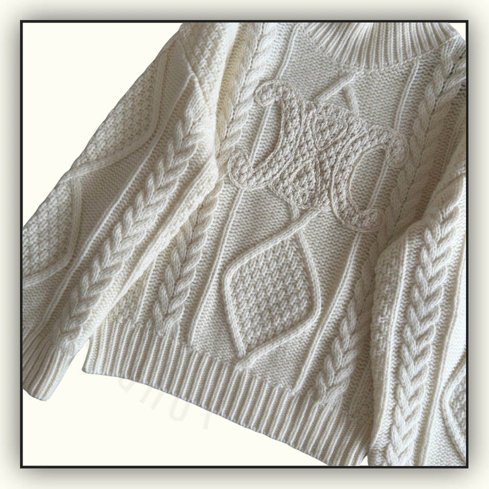 WOOL CABLE KNIT TURTLENECK