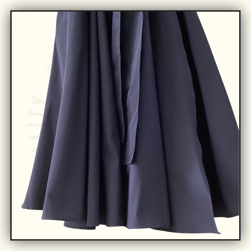 BELTED DRESS IN TWILL FABRIC