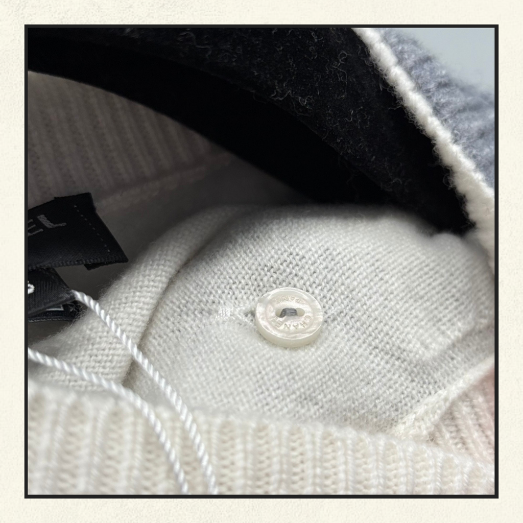 CASHMERE SWEATER