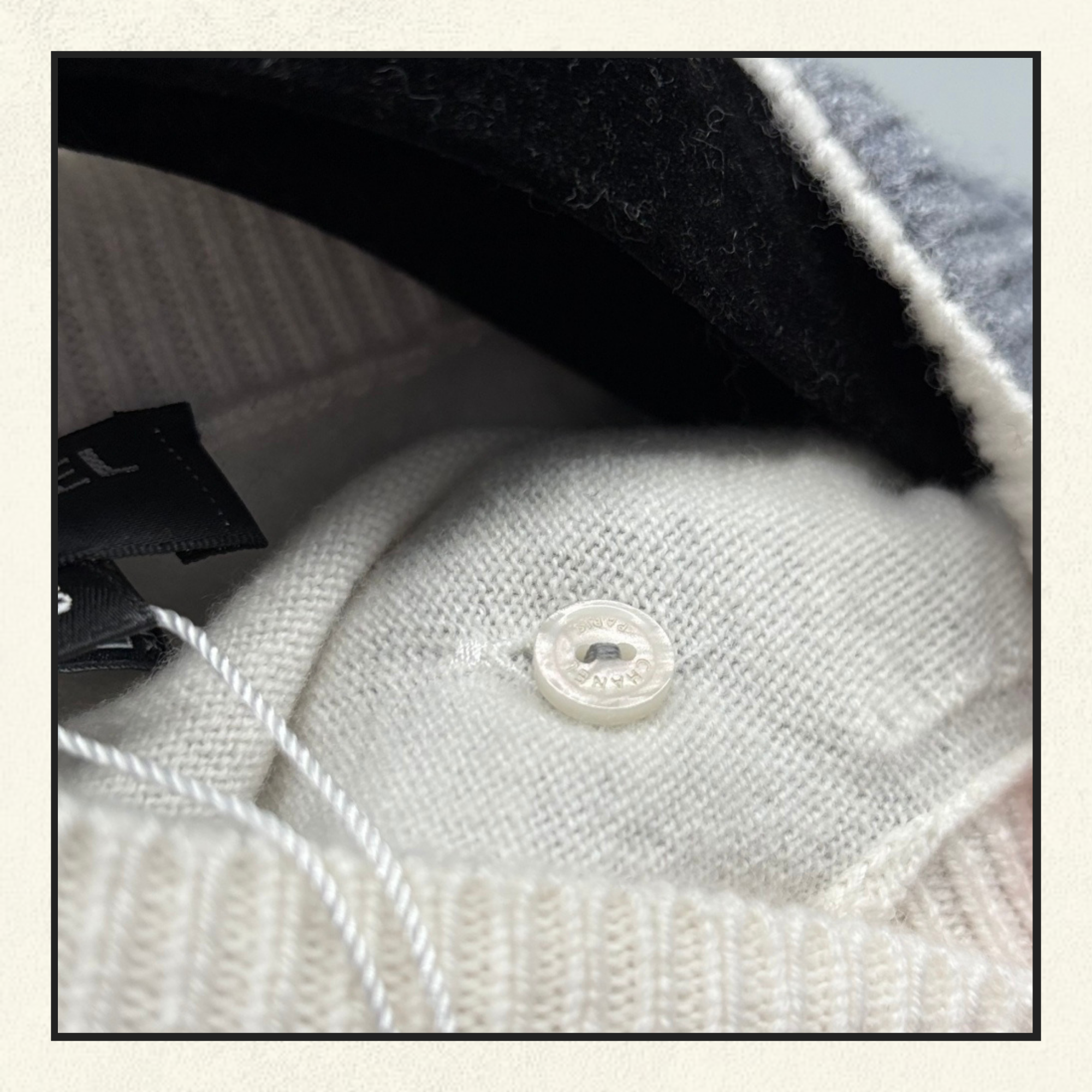 CASHMERE SWEATER