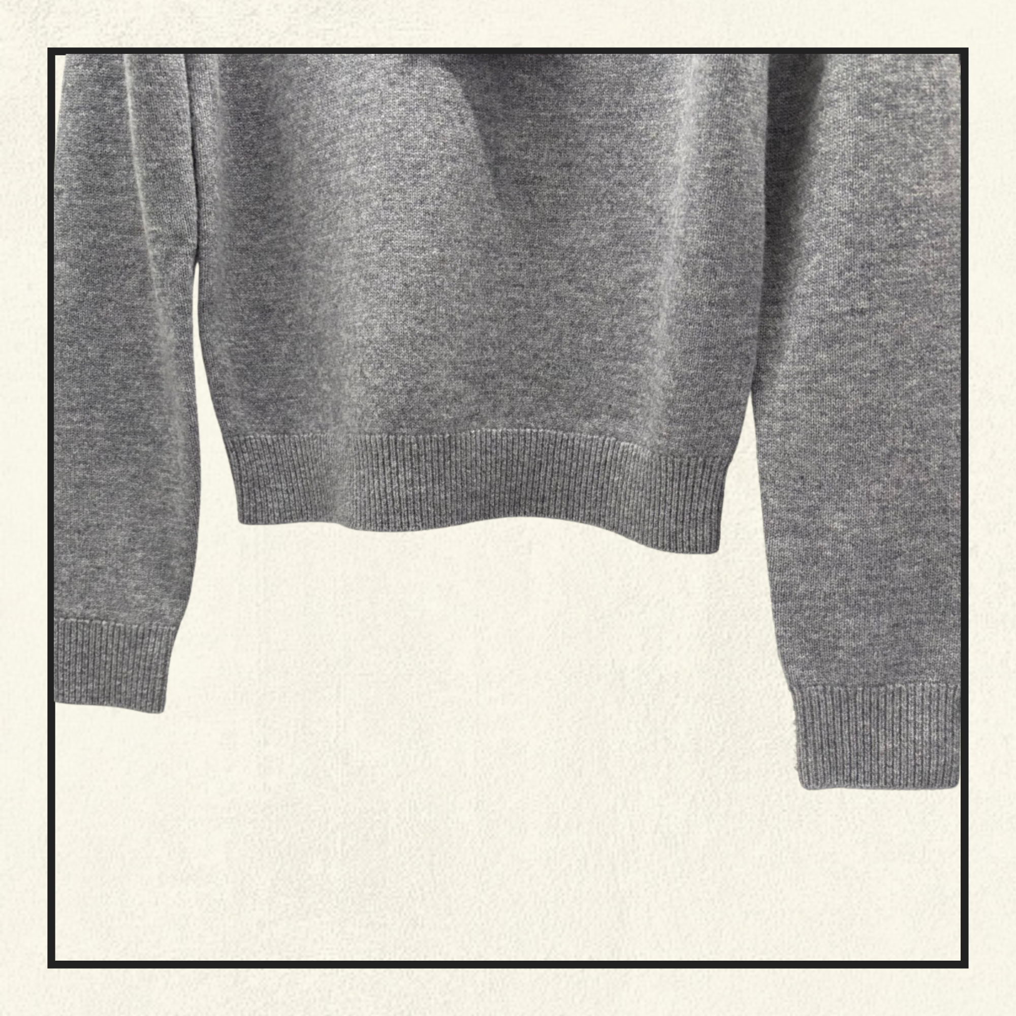 CASHMERE SWEATER