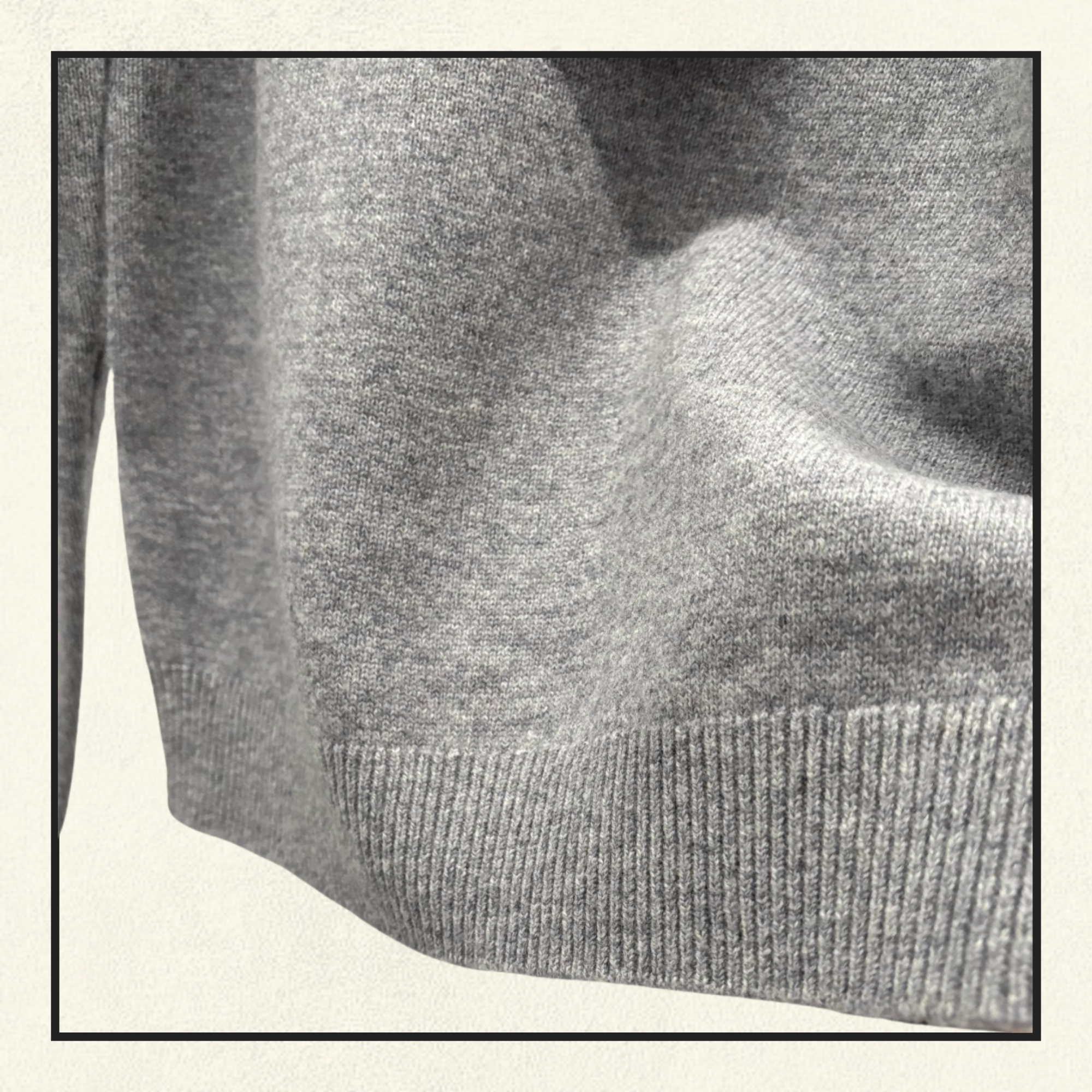 CASHMERE SWEATER