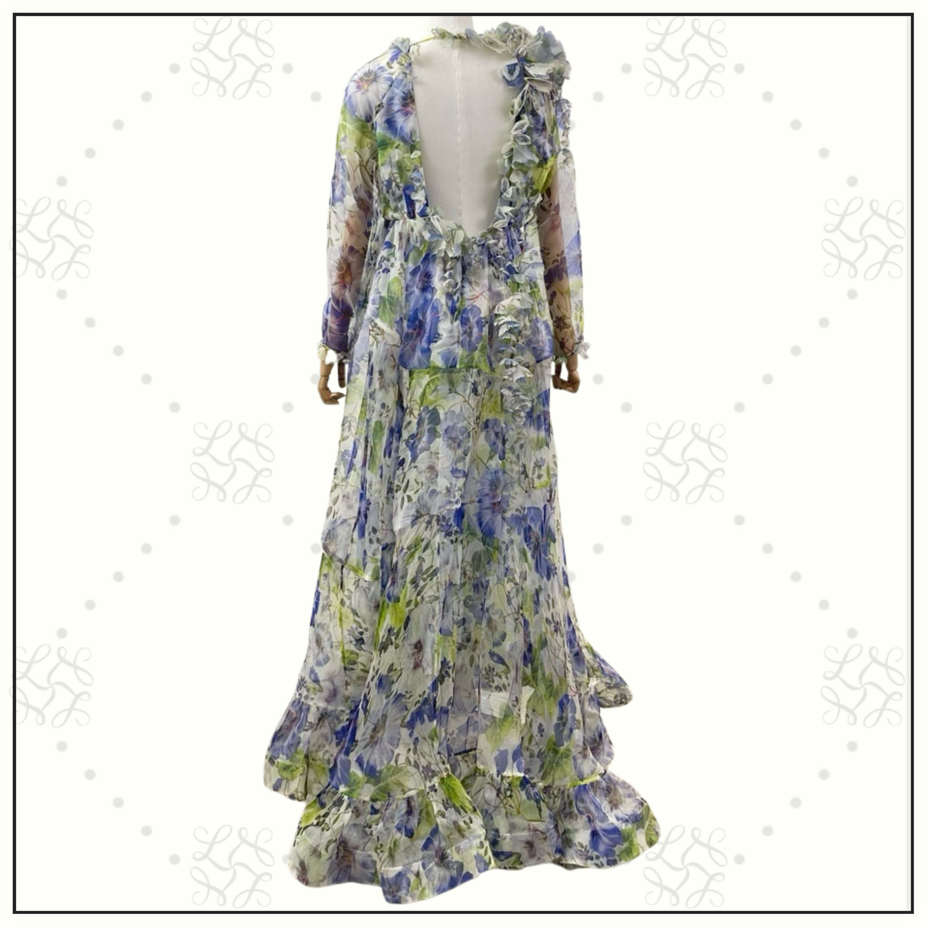 NATURA V NECK SILK GOWN