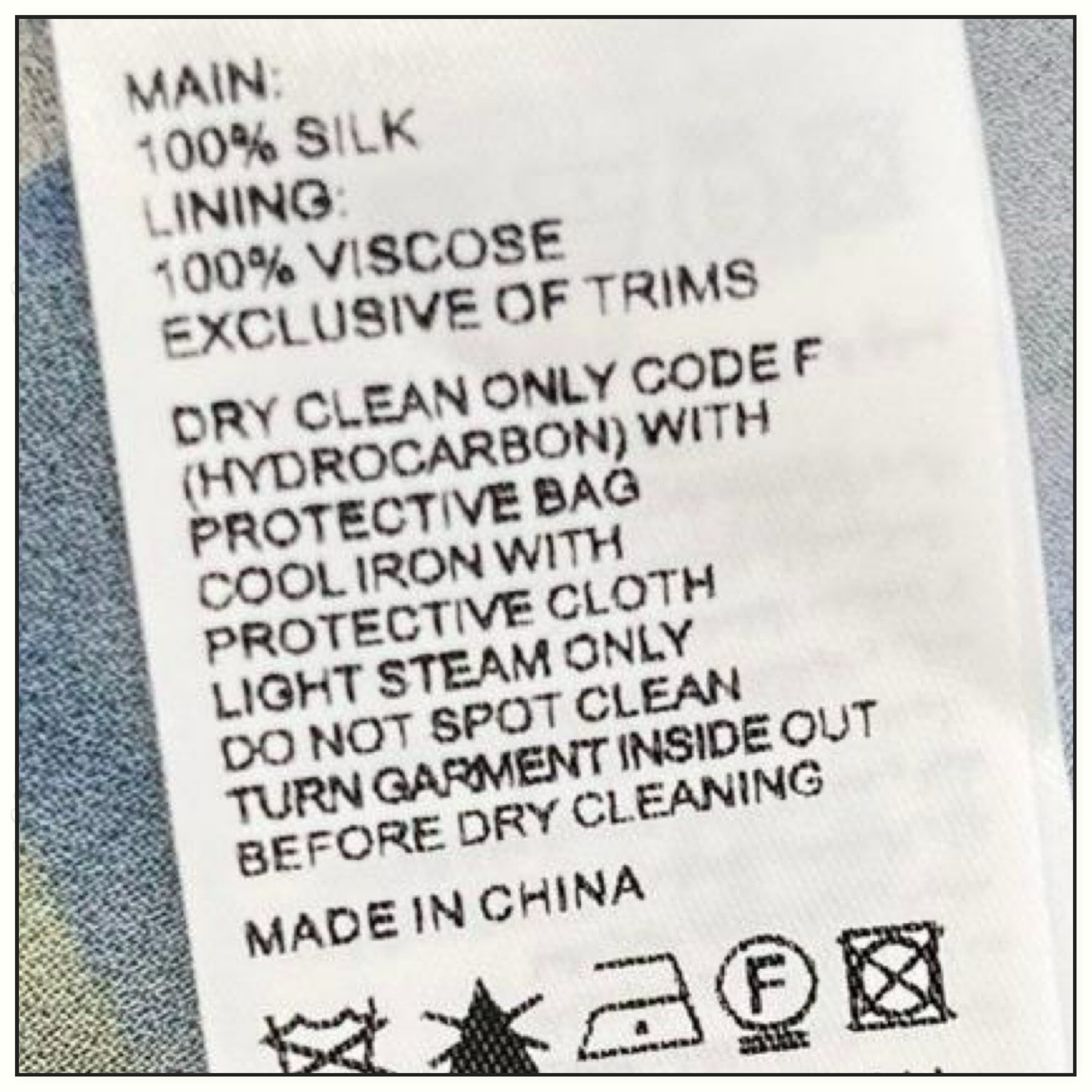 NATURA V NECK SILK GOWN