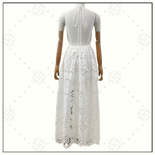 LEXI EMBROIDERED SCALLOP EDGE DRESS