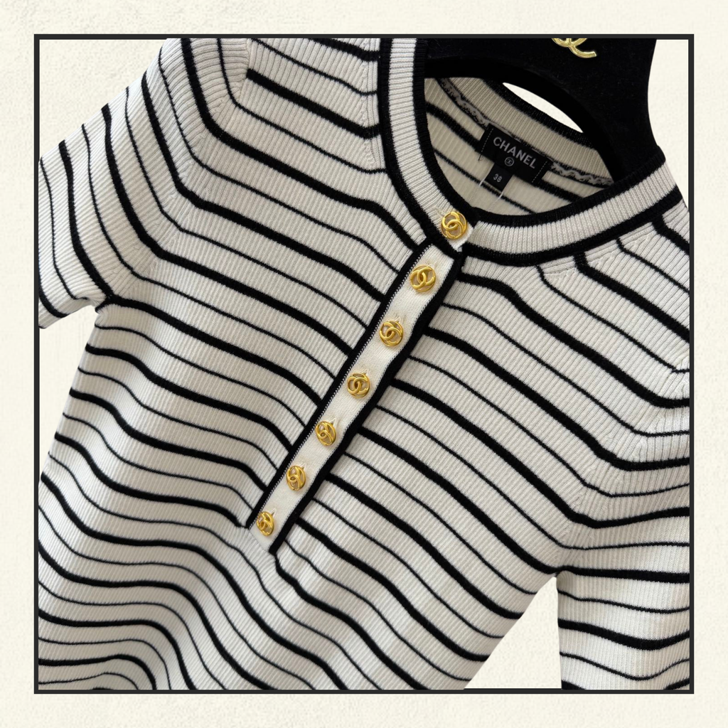 WHITE & BLACK STRIPED SHORT SLEEVES TOP