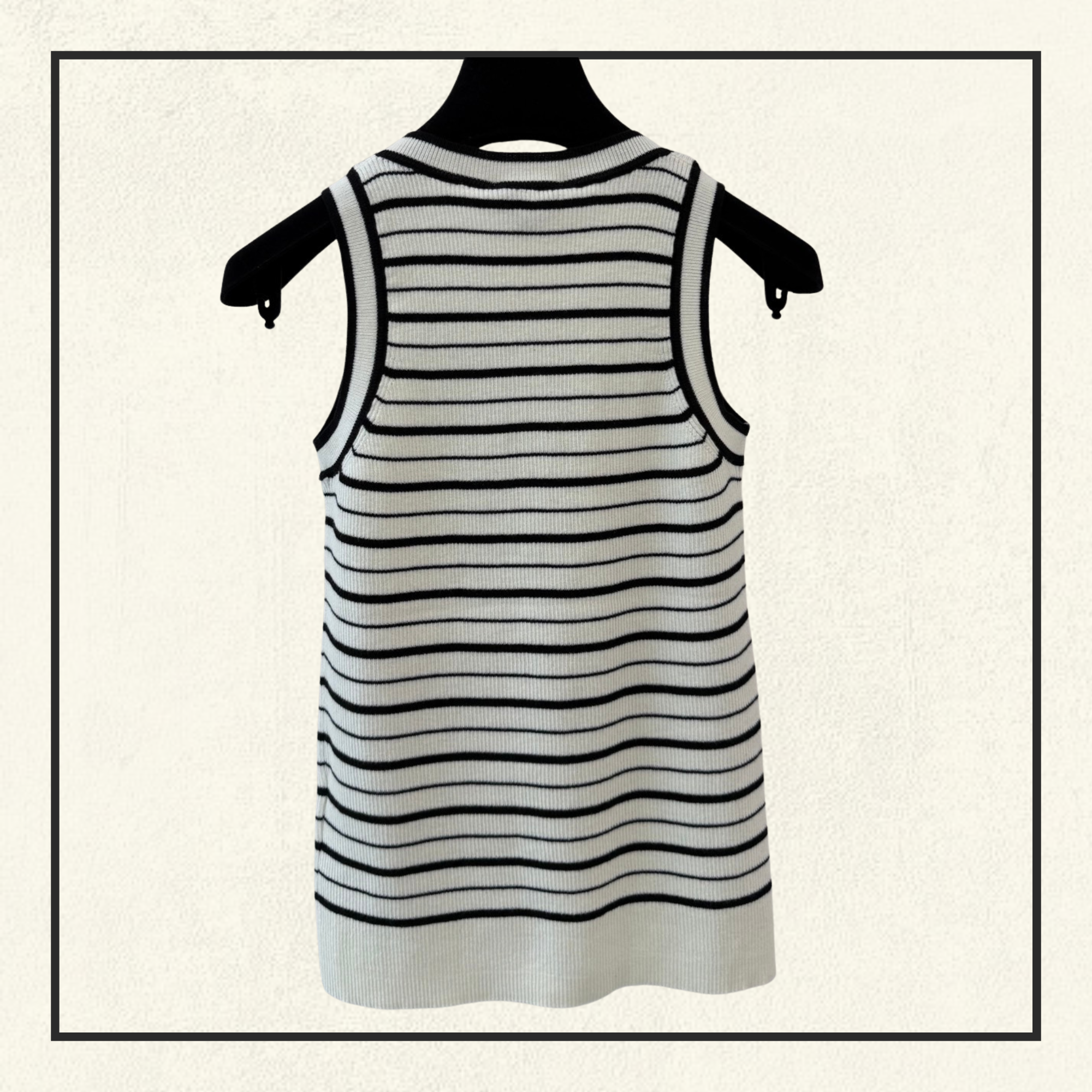WHITE & BLACK STRIPED SLEEVELESS TOP