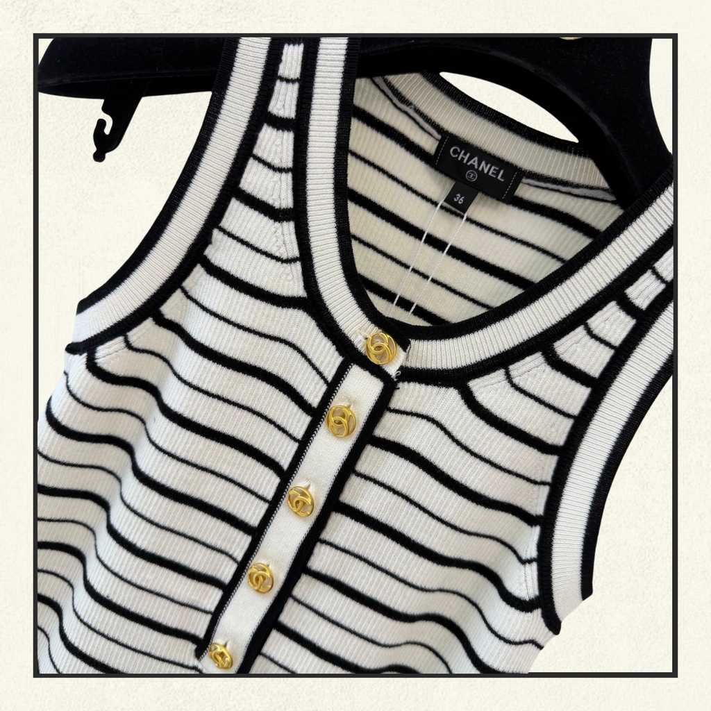 WHITE & BLACK STRIPED SLEEVELESS TOP