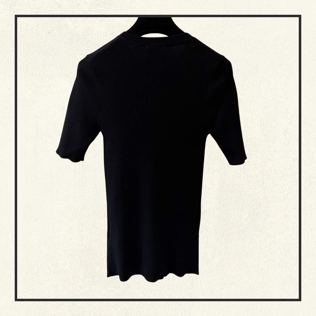 BLACK TOP WITH GOLD TONE BUTTONS